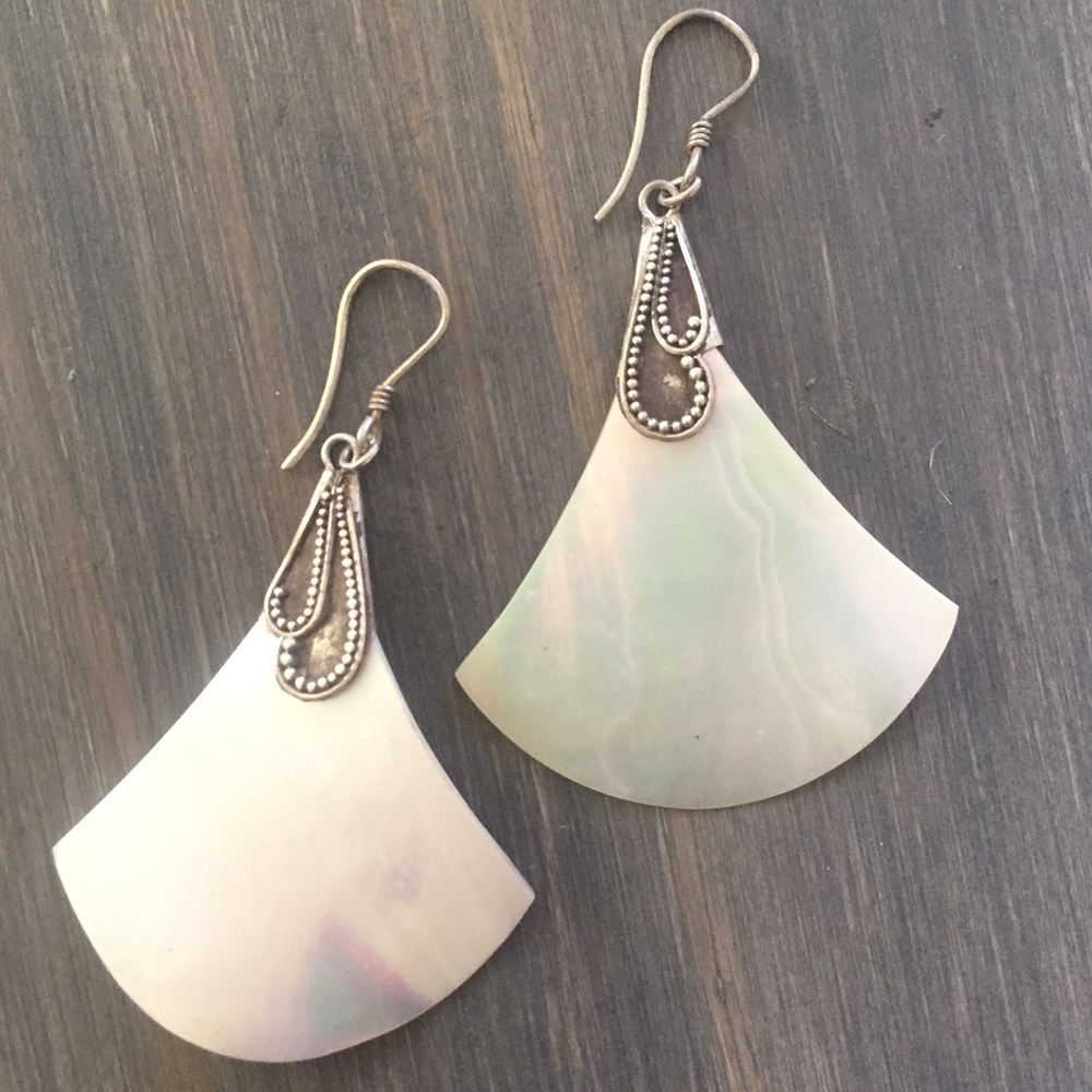Vintage handmade Bali silver shell earrings